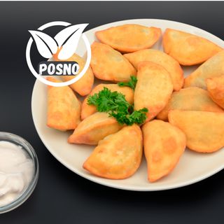Sa kupusom, šargarepom i crnim lukom (posni prženi vareniki)