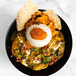 Veganski curry sa basmati pirinčem