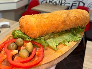 Pohovana palačinka za pečenicom