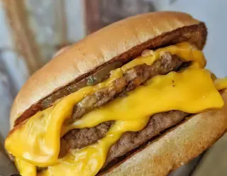 Triple Cheeseburger