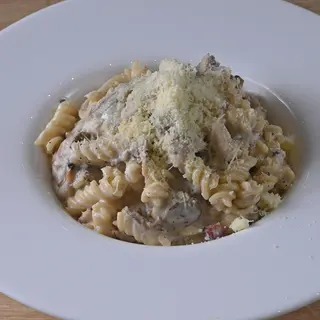 Pollo pasta 330g
