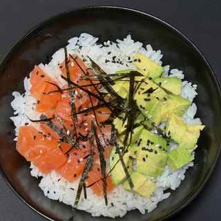 Salmon bowl
