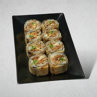 Tempo fried salmon roll