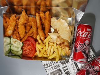 Pohovana piletina sa susamom Box