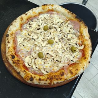 Fungi pizza 33cm