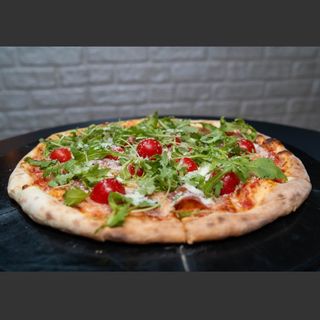 Crudo e rucola 32cm