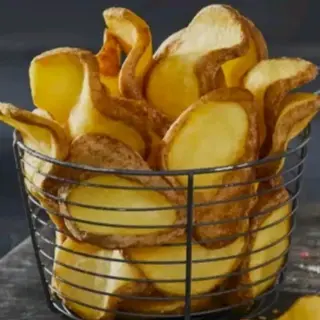 Talasasti pomfrit čips