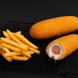 Viršla & mozzarella  + Pomfrit