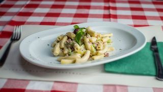 Rigatoni Prosciutto e zucchini