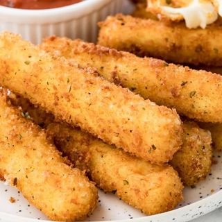 Mocarela hrskavi pohovani stapici