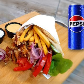 Standardni gyros 370 gr + Pepsi limenka