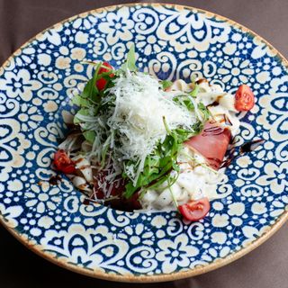 Taljatele sa pršutom i tartufima