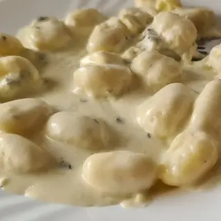 Njoke sa četiri vrste sira