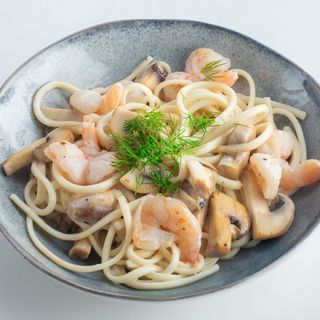Udon sa škampima