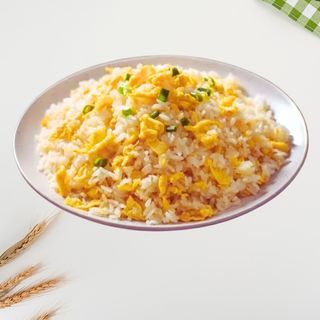 64. Prženi pirinač sa jajima 鸡蛋炒饭 Fried rice with eggs