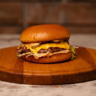 Cheeseburger single