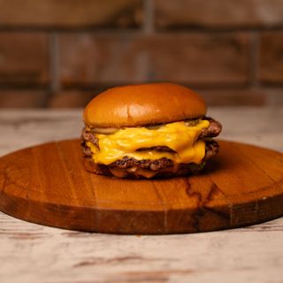 Cheeseburger double