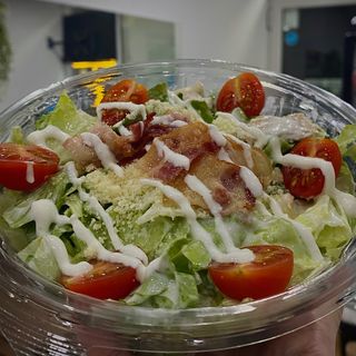 Caesar salata