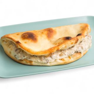 SENDVIČ SA PILETINOM I KUKURUZOM