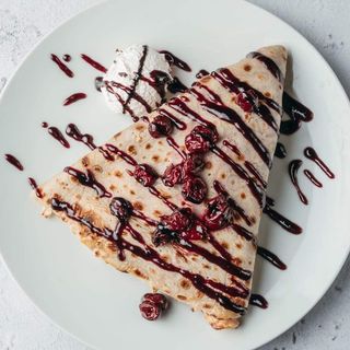 Palačinka sa Kinder Bueno kremom