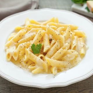 PASTA QUATTRO FORMAGGI ( 4 vrste sira )