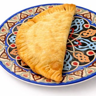 Čeburek sa svinjskim mesom