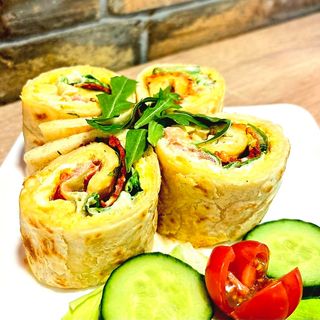 Omlet u tortilji sa kulenom