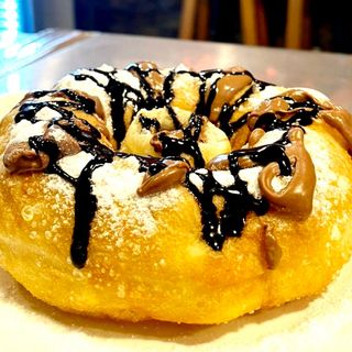 Krofna sa eurokremom