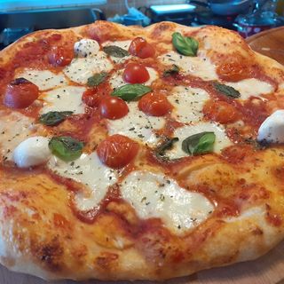 Pizza Napolitana 32cm