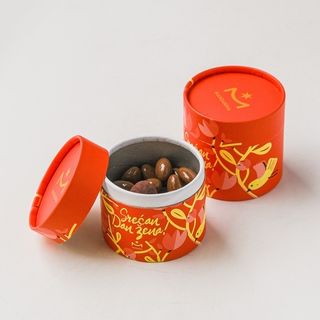 Dan žena – Čokoladne dražeje