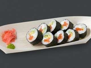 Futomaki sa lososom