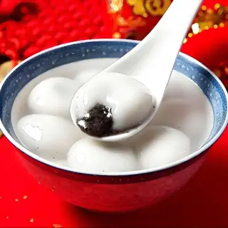 sweet dumpling （Tang yuan）