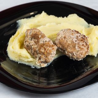 Pire Krompir Ćufte (Kotleti)