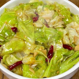 干炒包菜Prženi kupus