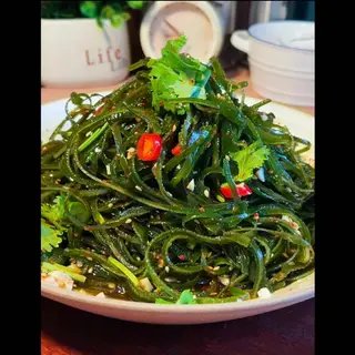 凉拌海带丝Hladna salata od morskih algi