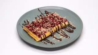 Čokolada (bela/crna) i voće (višnja/jagoda) Waffle