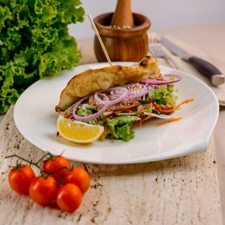 Rustičan Sendvič "Tuna"