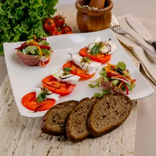 Salata Caprese