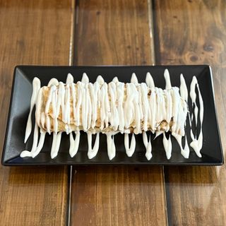 Palačinka sa dimljenim batakom u kajmaku