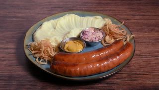 Kobasica sa kozjim sirom