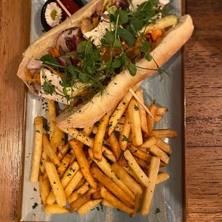 Sendvič sa tofu sirom