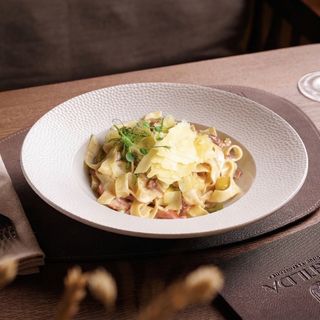 Pasta tagliatelle Prosciutto di Parma