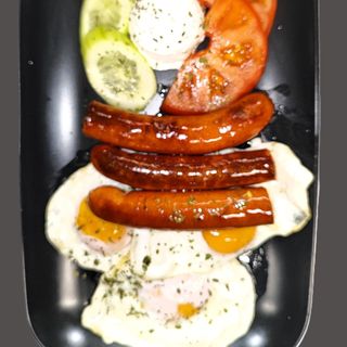 Jaja na oko sa kobasicom