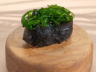 Gunkan Wakame