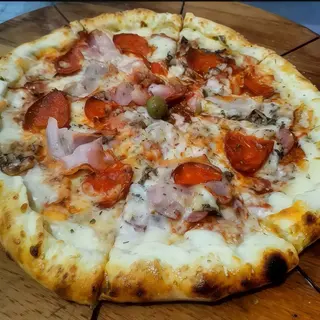 Benvenuto's pizza 25cm+1 palačinka