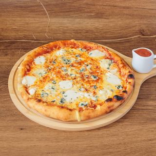 Pizza Quatro formaggi
