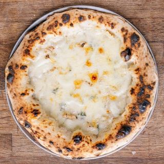 Pizza Quattro Formaggi