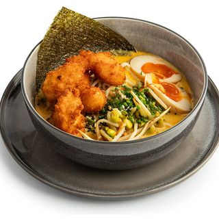 Curry supa sa hrskavim škampima