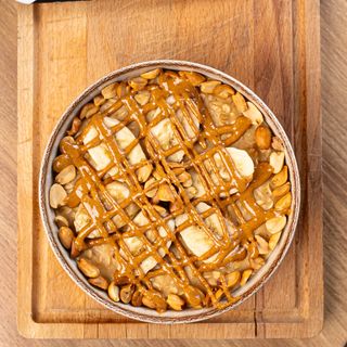 Ovsena kaša sa bananom i kikiriki puterom 300g