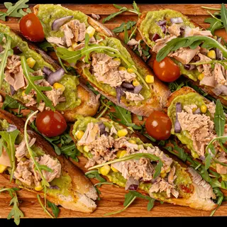 Tuna i avokado brusketi 250g